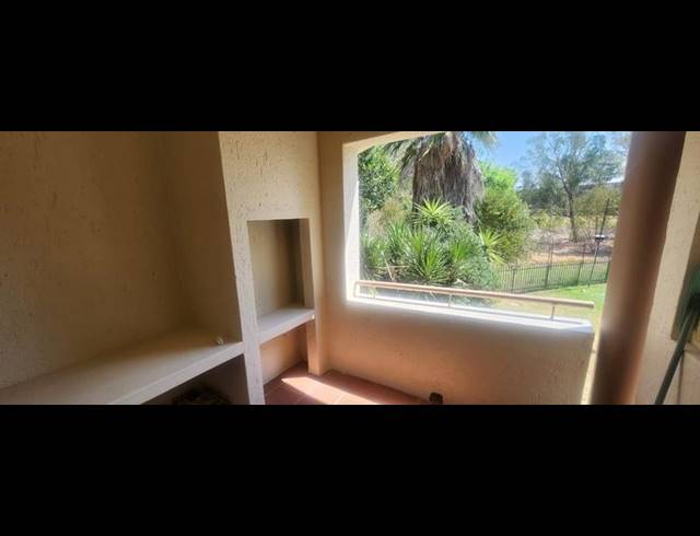 2 BEDROOM APARTMENT FOR SALE IN BEDFORD GARDENS